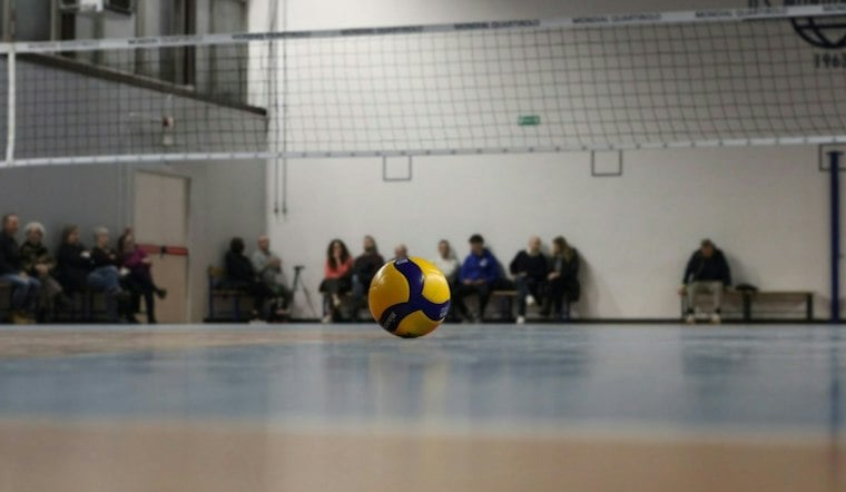 Sacramento Parents Say Male Volleyball Player Harassed Girls, School Did Little