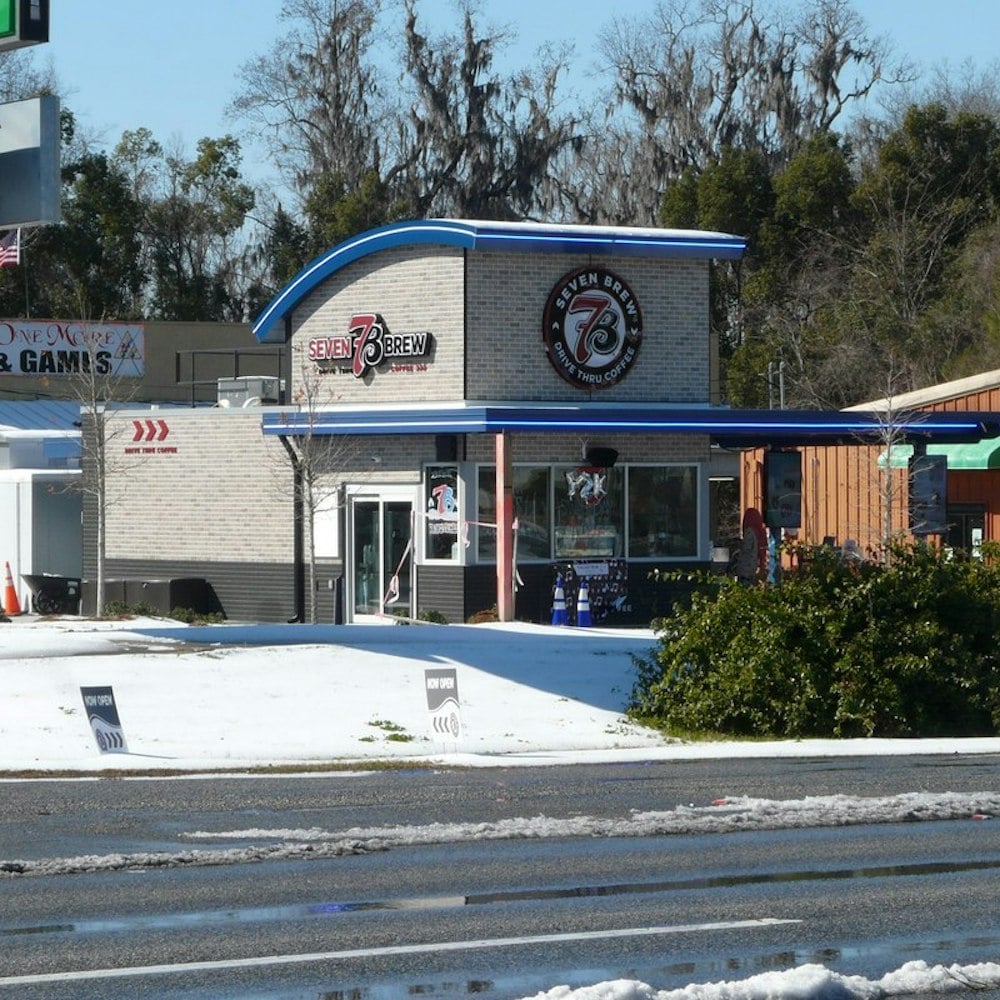 Salinas Bulldozes Old KFC for 7 Brew as Coffee Chain Enters California