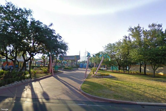 San Antonio Grandfather Sues SeaWorld After Steel Eel Restraint Allegedly Fails Him