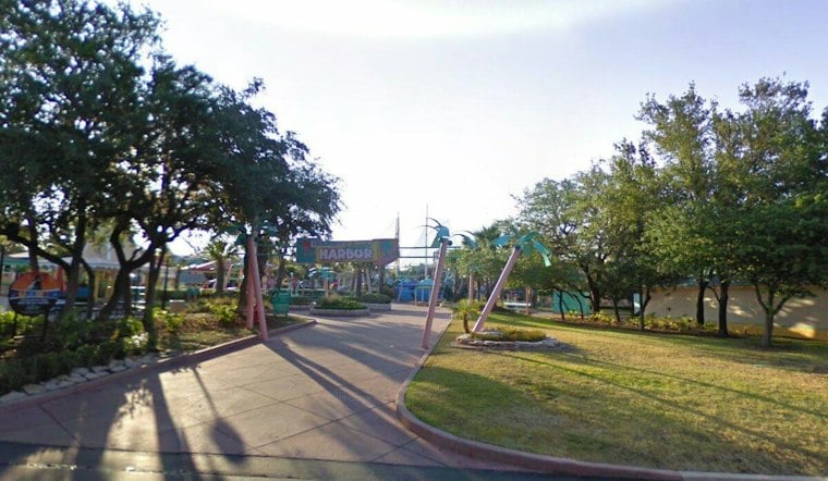 San Antonio Grandfather Sues SeaWorld After Steel Eel Restraint Allegedly Fails Him
