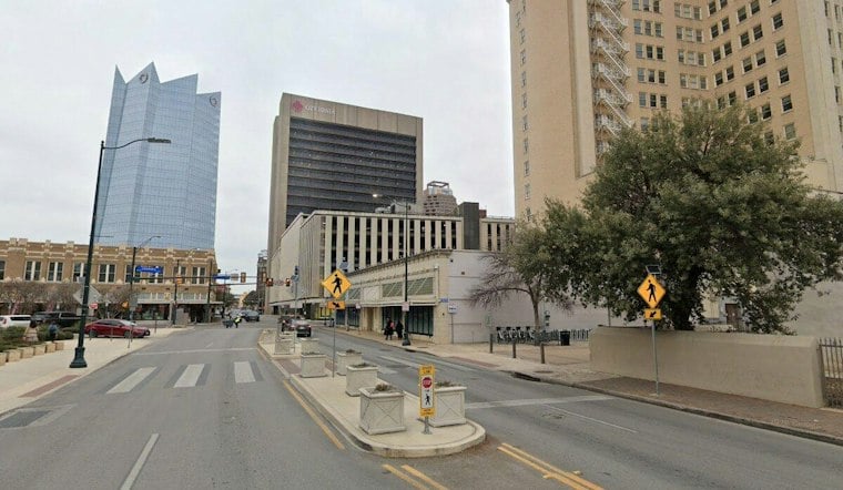 San Antonio Halloween Forecast: Rainy Friday, Warm Weekend Trick-or-Treat Break