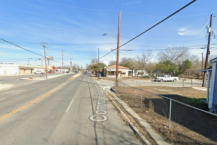 San Antonio Incident: Gunpoint Threat Erupts After Purchase Argument At South Side Business