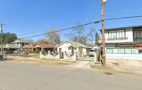 San Antonio Man, 44, Shoots Himself in Legs Grabbing Gun During Party Fight