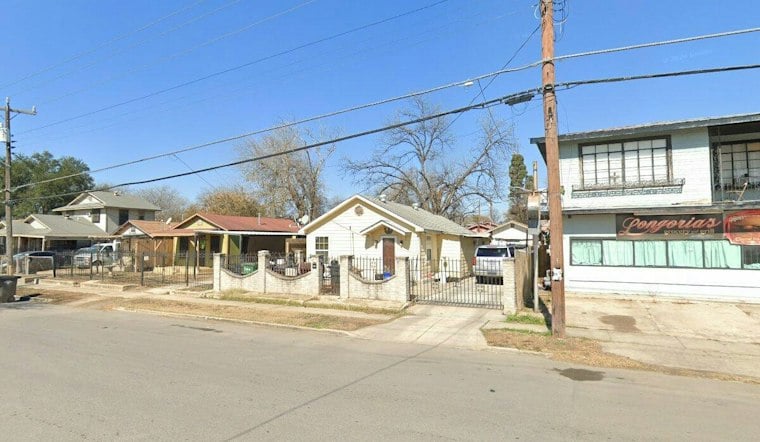 San Antonio Man, 44, Shoots Himself in Legs Grabbing Gun During Party Fight