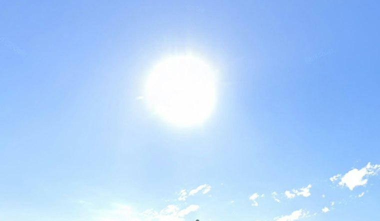 San Antonio Sizzles: 90s Heat Roasts Alamo City as Ozone Conditions Build