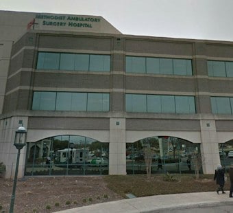 San Antonio Spine Clinic Sues Surgery Partners, Accuses Suitor of Poaching Its Doctors