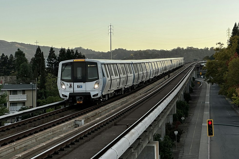 San Francisco Households Could Save $18,437 a Year by Ditching the Car, Report Finds