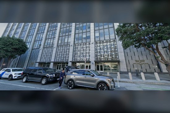 San Francisco Man, 32, Awaits Trial in Portland iPhone Heist Case Tied to Fake FBI Robbery