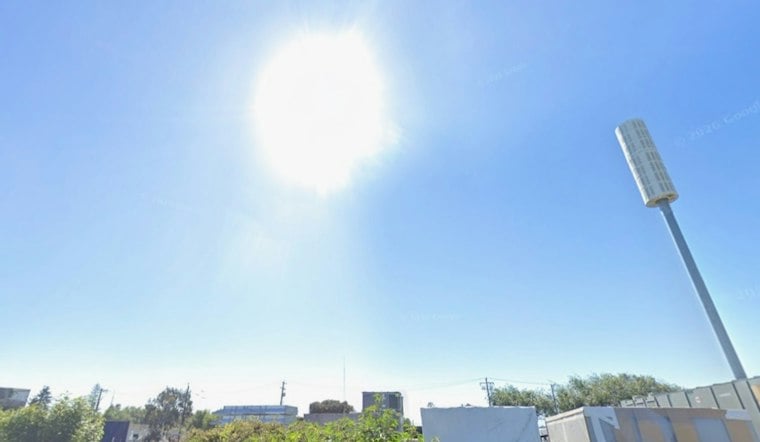 San Jose Sizzles on Sunny Sunday Before Fog, Chill and Halloween Rain Roll In