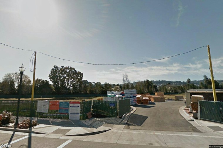 San Mateo Motorcyclist, 25, Killed Striking Light Pole on Franklin Parkway