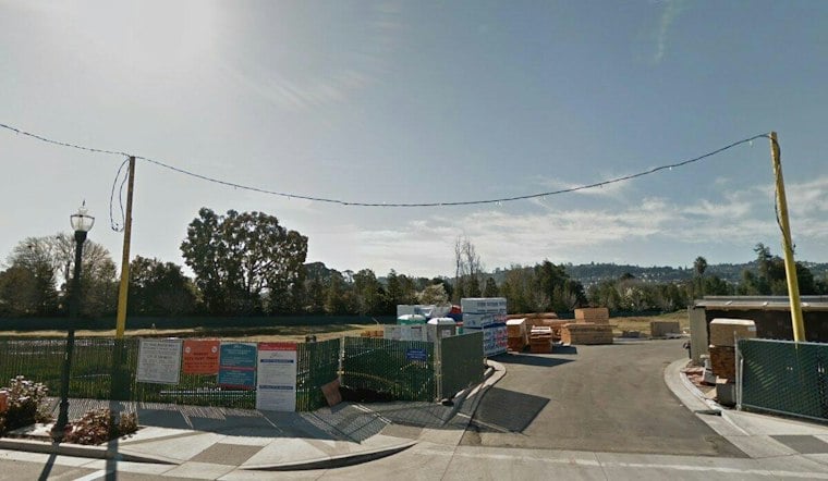 San Mateo Motorcyclist, 25, Killed Striking Light Pole on Franklin Parkway