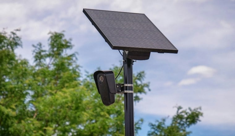 Sanders and AOC Target Flock Cameras With Bill to Ban Federal License Plate Tracking