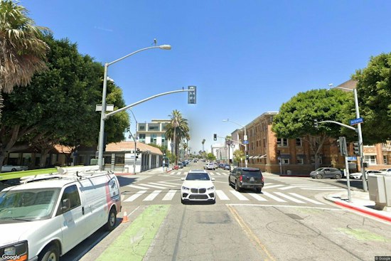 Santa Monica Crash Survivor's Memoir Revisits 2003 Tragedy That Killed 10