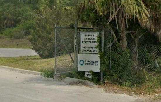 Sarasota Recycling Plant Deploys AI Robot That Grabs 35,000 Items a Day