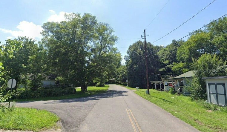 Sayre Shooting Victim Hospitalized as Deputies Investigate on Levine Avenue