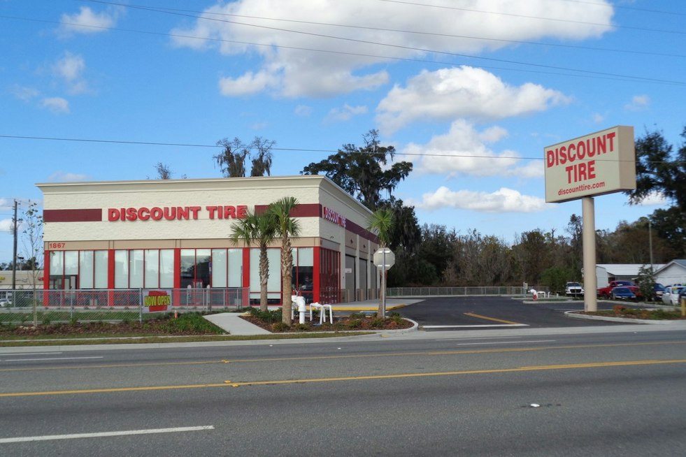 Scottsdale's Discount Tire Buys 290,000-Square-Foot West Valley Warehouse