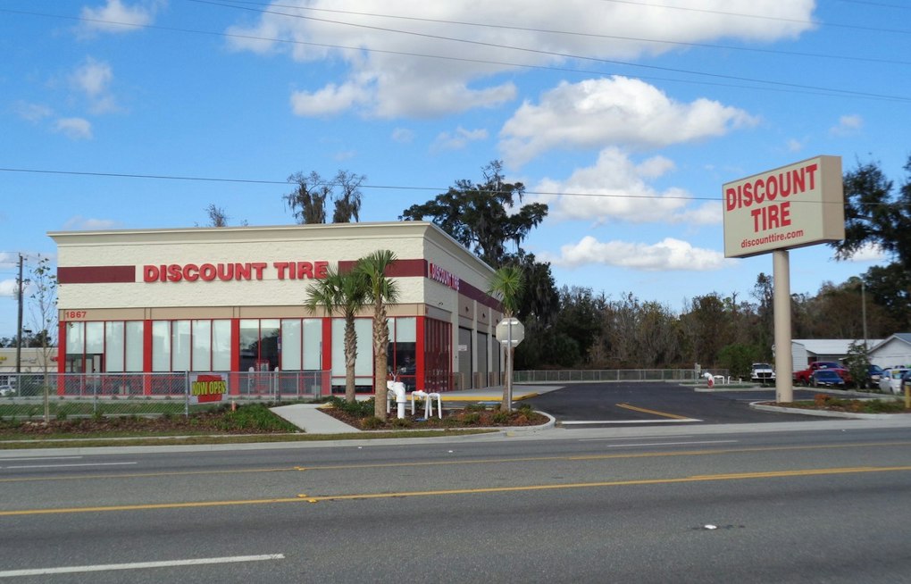 Scottsdale's Discount Tire Buys 290,000-Square-Foot West Valley Warehouse