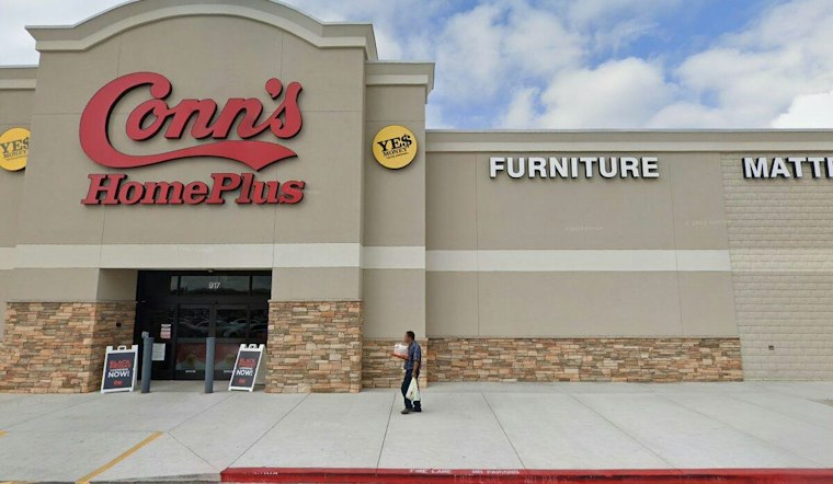 Second Crunch Fitness Considered for San Marcos Plaza Near TSU, No Opening Date Yet