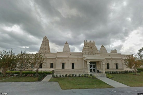 Seminole County Sexual Predator Accused of Groping Worker at Hindu Temple, Dives Into Pond Fleeing Deputies