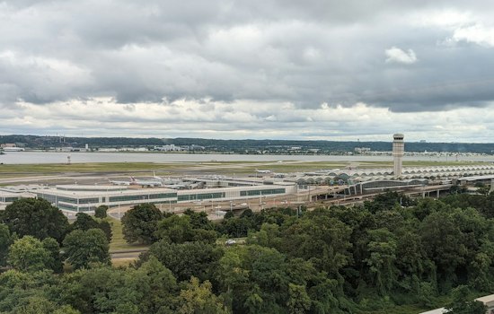 Sen. Schmitt's $30 Billion Air Traffic Bill Aims to Fix Delay-Plagued Skies