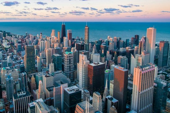 SERHANT. Storms Chicago With 40-Plus-Agent Roster, Recruiting From Major Brokerages