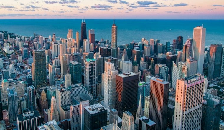 SERHANT. Storms Chicago With 40-Plus-Agent Roster, Recruiting From Major Brokerages