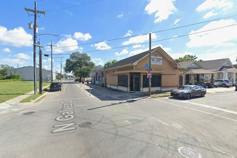 Seventh Ward Shooting Victim Shows Up at Hospital by Private Car Before Dawn
