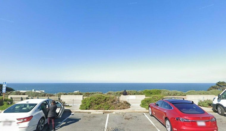 SFFD Sets Up Rescue System to Rescue Adult Victim at Sutro Baths