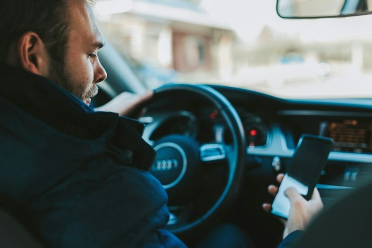 Shawnee Weighs Ban on Watching Netflix, TikTok Behind the Wheel