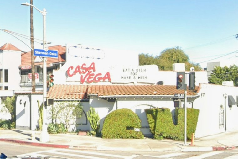 Sherman Oaks Restaurant Owner Says Raman’s Office Told Her to Fix Curb Herself