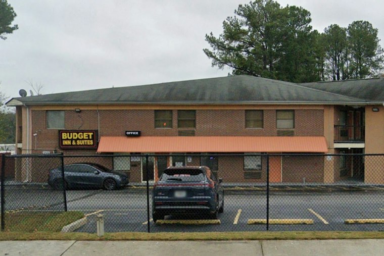 Shooting at DeKalb Budget Inn Sends Victim to Hospital, Extends Motel's Violent History