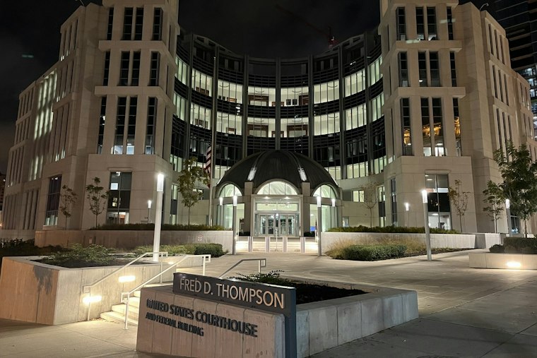 Shooting At Nashville's Federal Courthouse Sends One To Hospital, Library Evacuated