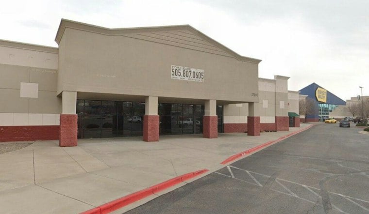 Sierra Off-Price Outdoor Store Expected to Open at Westside Toys R Us in Fall 2026
