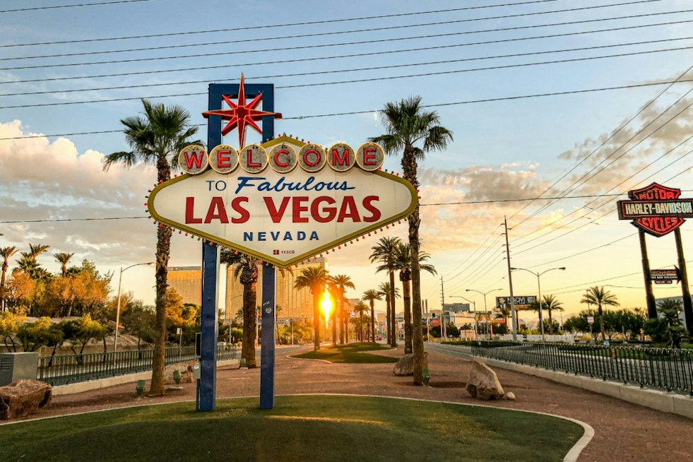 Sin City Sizzles as Las Vegas Kicks Off October With Near-100-Degree Heat