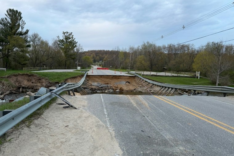 Six Beams Now Span the Boardman River as Beitner Bridge Nears 2026 Reopening