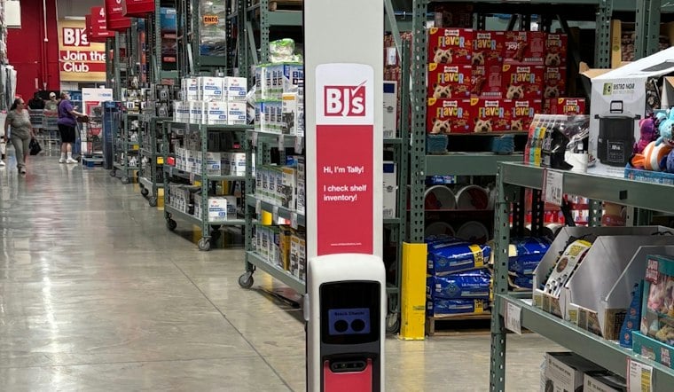 Six-Foot AI Robots Roam L.A. Ralphs Aisles, Rattling Shoppers and Workers