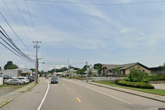 Smashburger Food Truck Rolls Into Swansea's Wilbur Avenue Grilled Cheese Scene