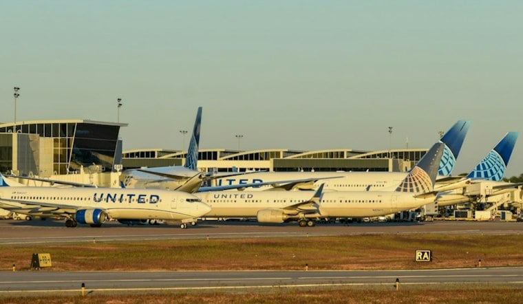 Smoke Fills Cabin on United Express Flight at Bush Airport, Forces Evacuation