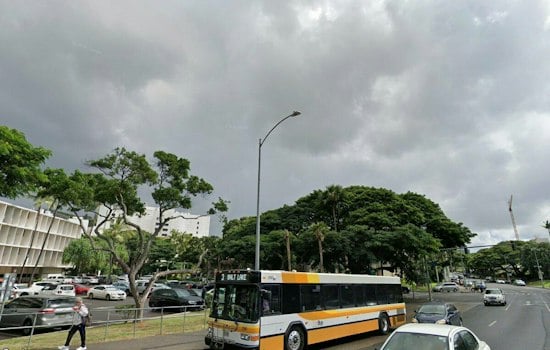 Soaked in Honolulu: Oahu Braces for Flash Floods Before Sunny Weekend Reprieve