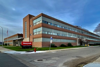 Solstice Advanced Materials Pours $49M Into South Buffalo Research Lab, Adds 10 Jobs