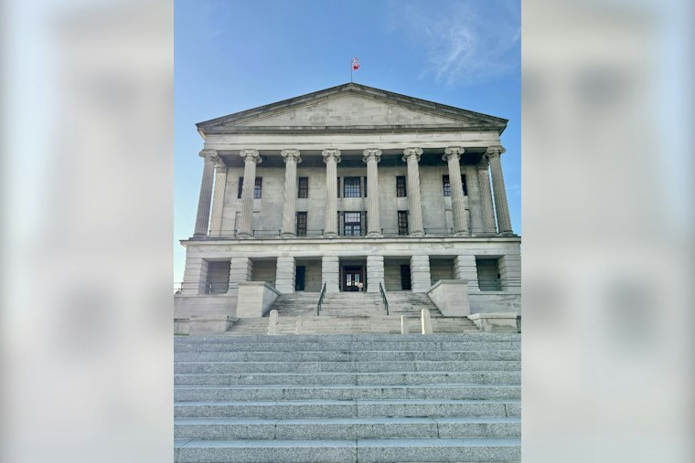 Some Tennessee DACA Recipients Report Being Turned Away From License Renewals Since Oct. 1