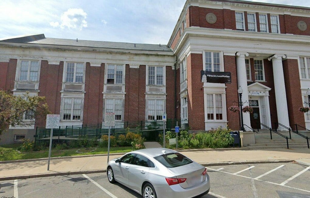 Somerville Weighs Possibility of Mini Triple-Deckers Behind Triple-Deckers