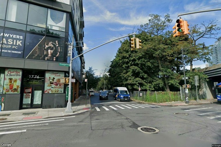 South Brooklyn Gas Smell Mystery Grows, Drones Fly Over Sheepshead Bay