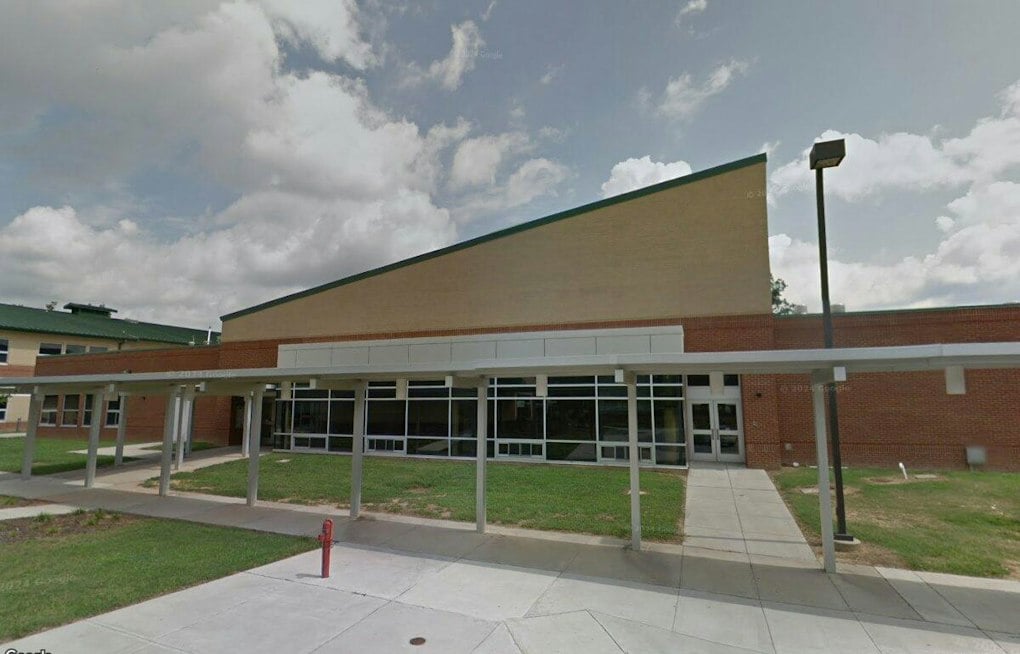 South Durham's Lyons Farm Elementary Packs 647 Kids Into a School Built for 584