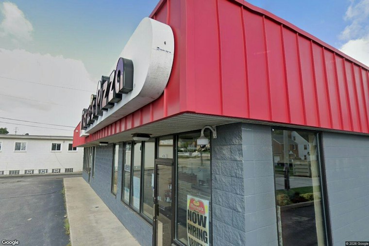 South Euclid Pizza-Store Arrest Puts Focus on Threats and Look-Alike Objects