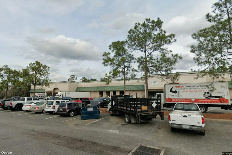 South Jacksonville Warehouse Lands 28,000-Square-Foot Supply Company Tenant