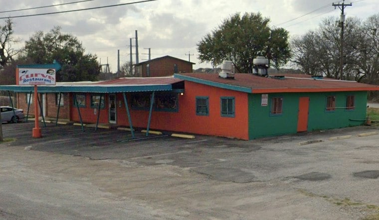 Southside San Antonio's The Curve Restaurant Closing After 51 Years in December