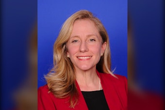 Spanberger's Parole Board Frees 8 of 10 Felons, Victims Call Pace Terrifying