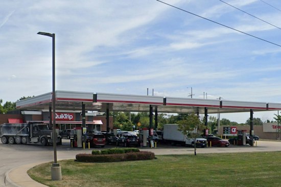 Spanish Lake Gas Station Attack: Women Stomp Off-Duty Cop, Grab for His Gun