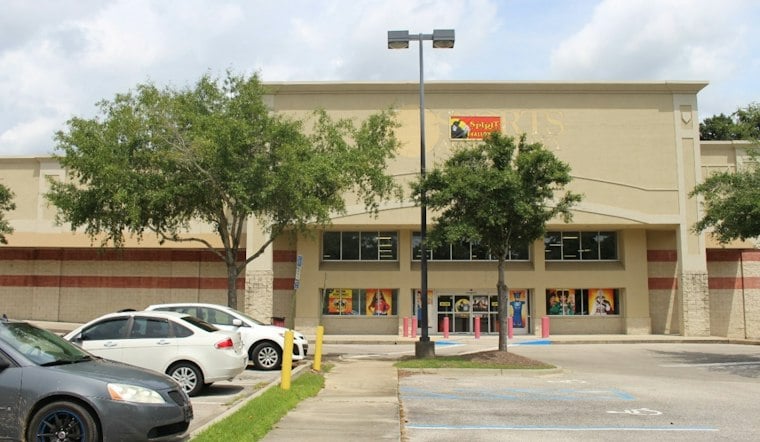 Spirit Christmas Lands Four Florida Stores, Taking Over Dead Big Lots and Stein Mart